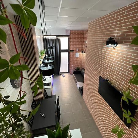 Carcaixent 24 Lejlighedshotel Valencia Eksteriør billede