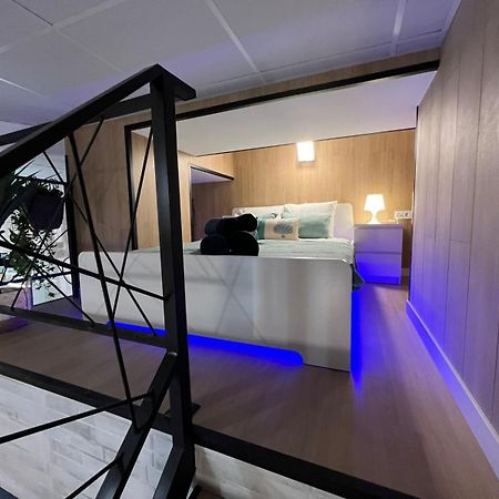 Carcaixent 24 Lejlighedshotel Valencia Eksteriør billede