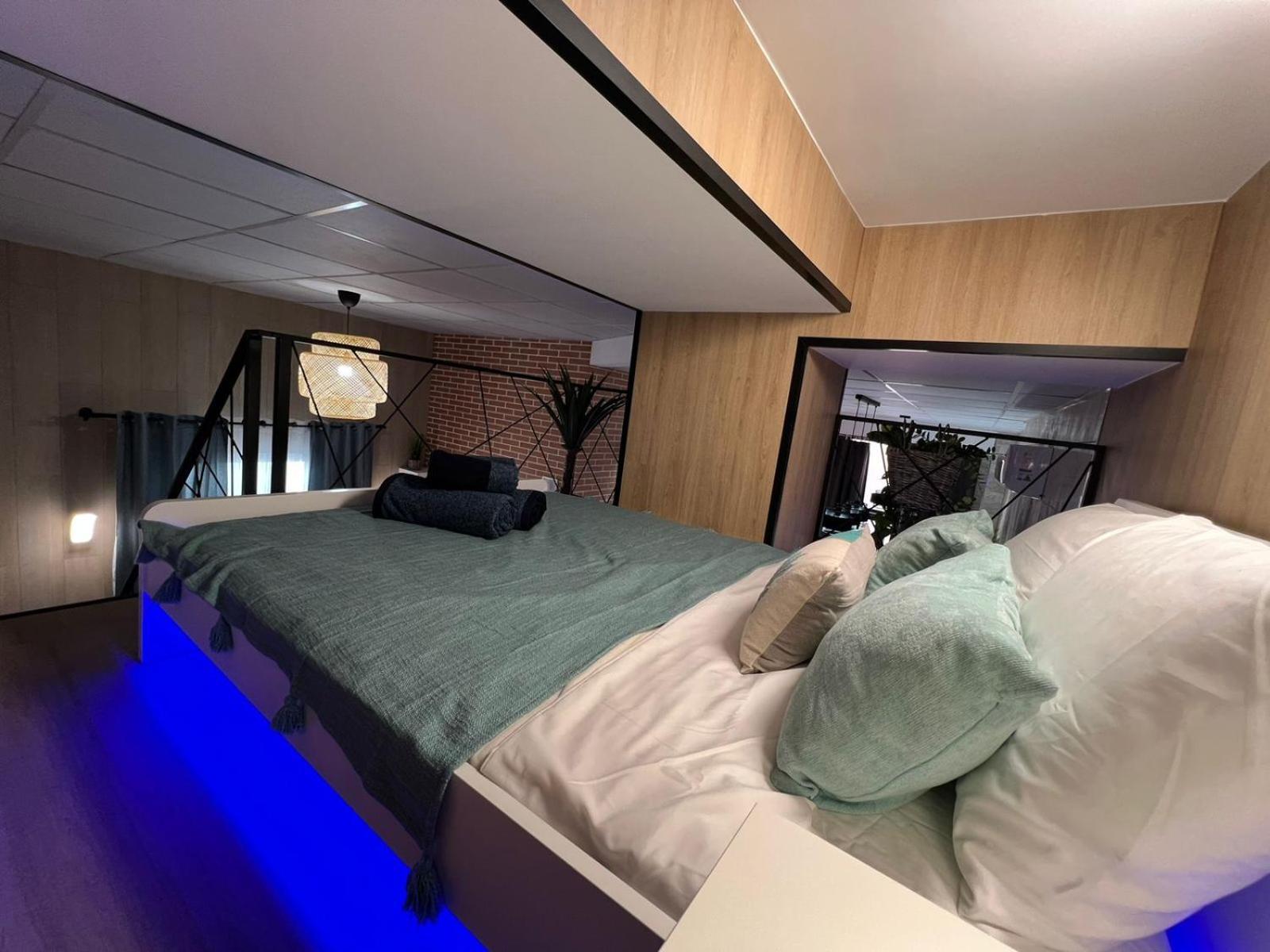 Carcaixent 24 Lejlighedshotel Valencia Eksteriør billede