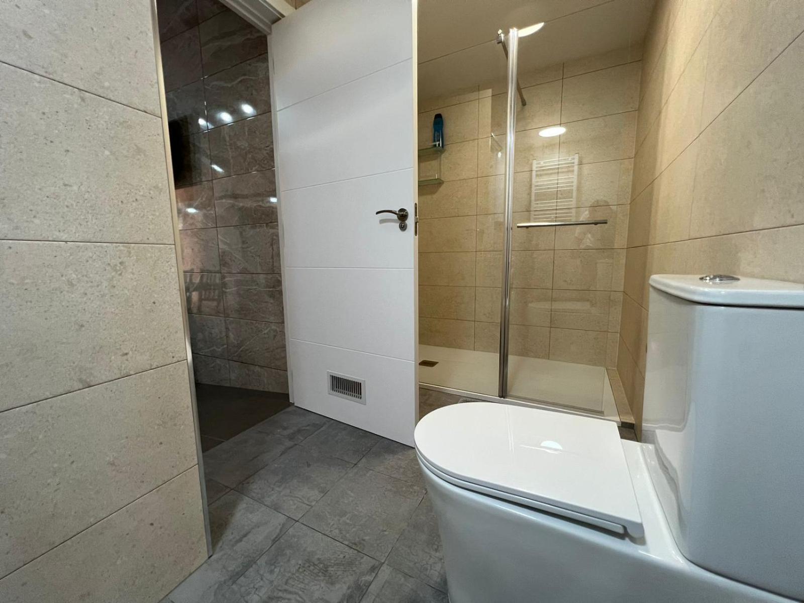 Carcaixent 24 Lejlighedshotel Valencia Eksteriør billede