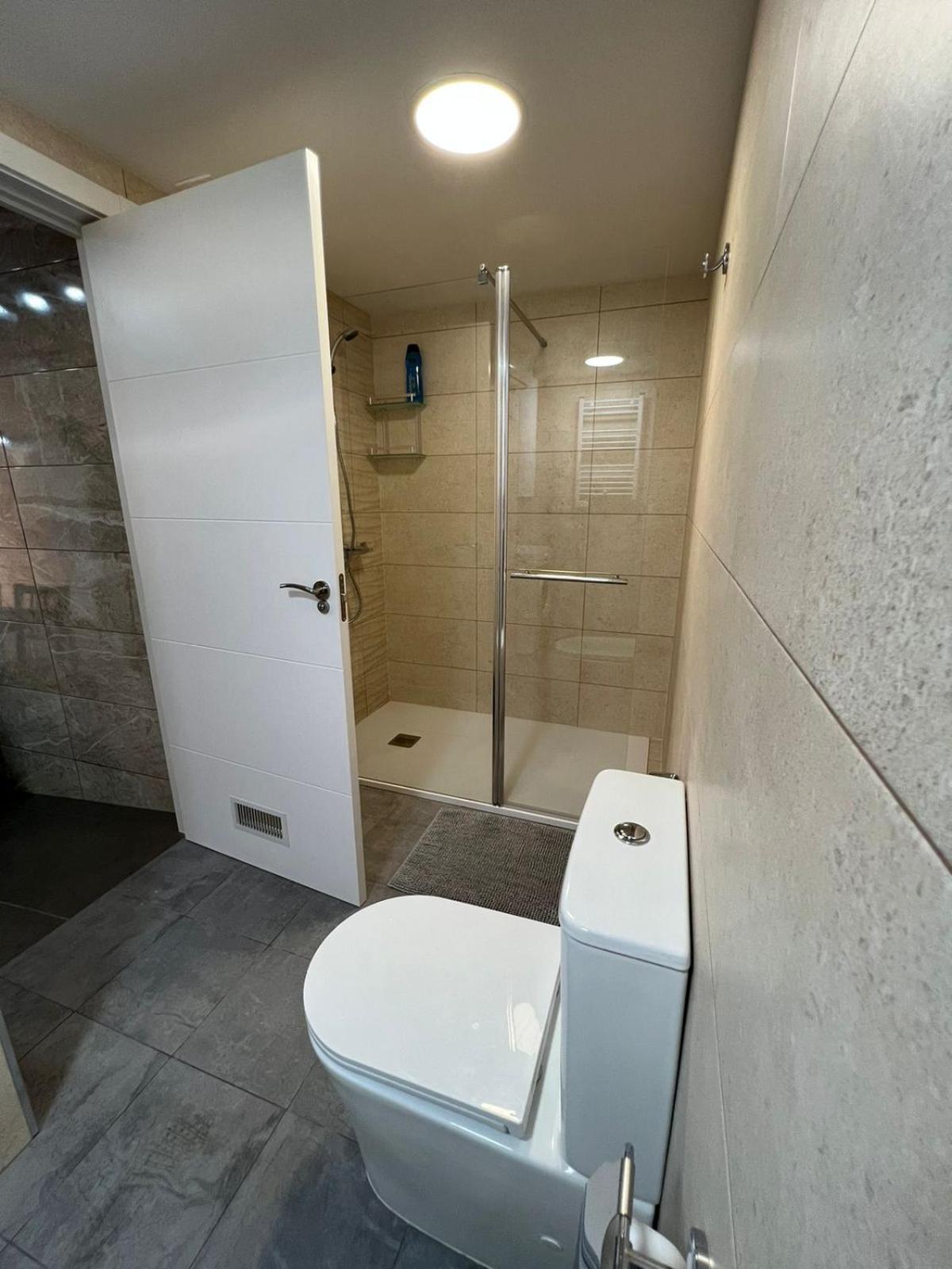 Carcaixent 24 Lejlighedshotel Valencia Eksteriør billede