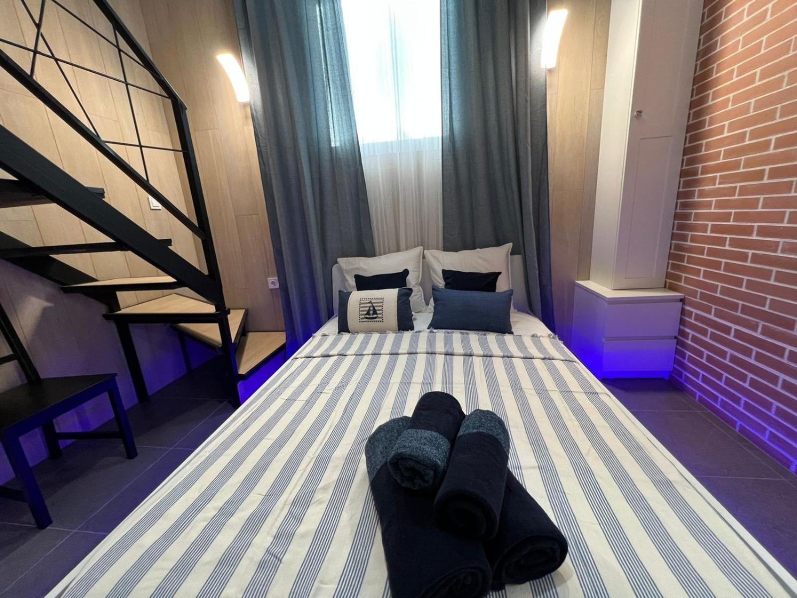 Carcaixent 24 Lejlighedshotel Valencia Eksteriør billede
